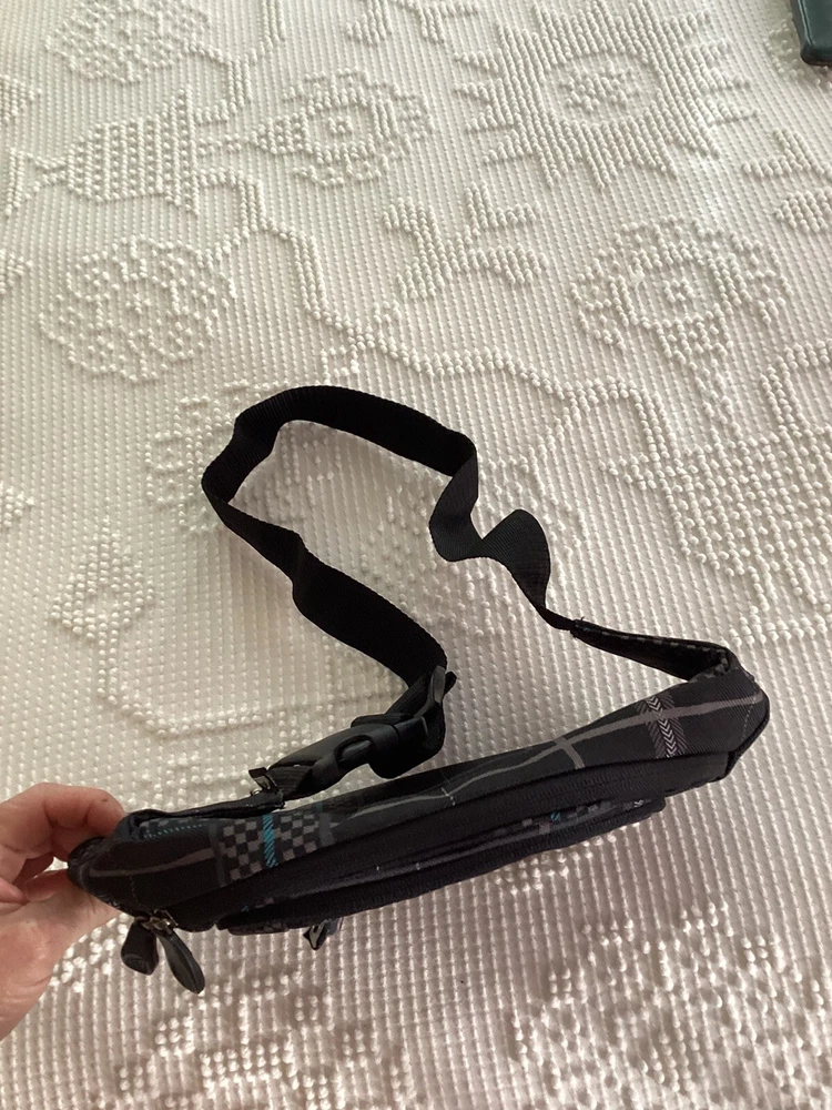 Quicksilver Belt Bag Fanny Pack Bag Black Blue Plaid Snowboard Ski Run Shop Rare