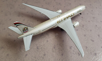 Phoenix 777-200LR Etihad A6-LRC in 1:400 | eBay