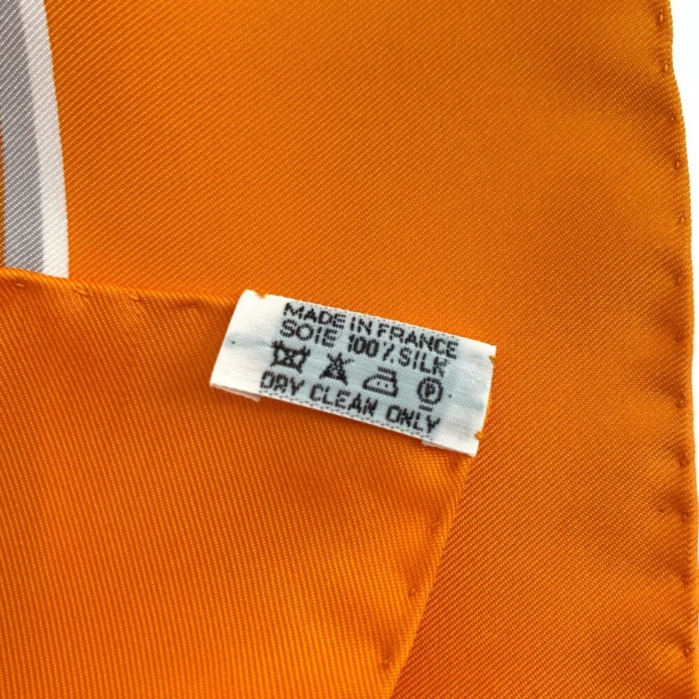 HERMES∽Anneau de carre 90 Trio スカーフ リング∽パリ速達☆' Trio scarf 90 ring | Hermès USA