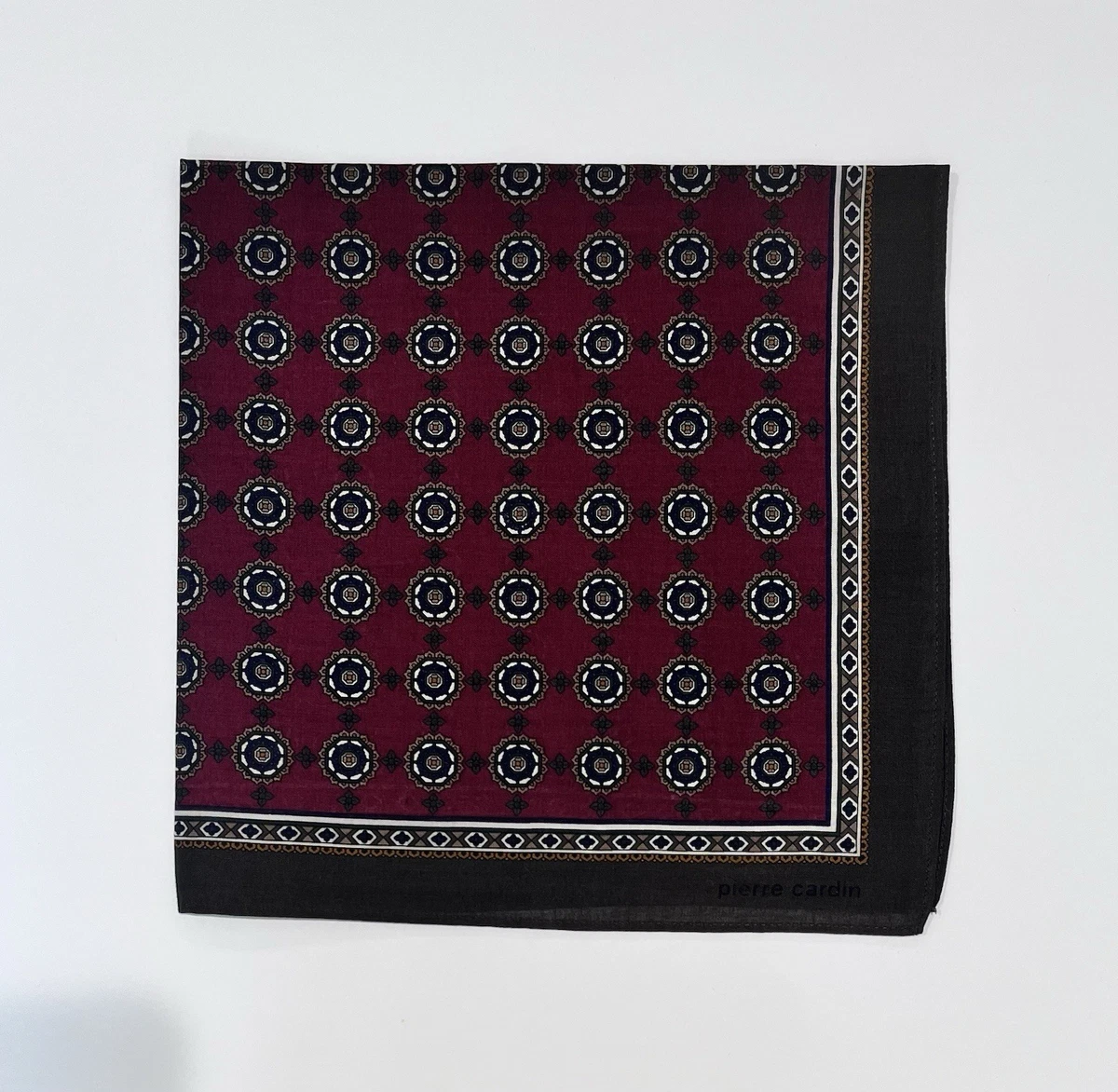 MEN HANDKERCHIEF PIERRE CARDIN RED GEOMETRIC COTTON VTG ART SQUARE 17.5”
