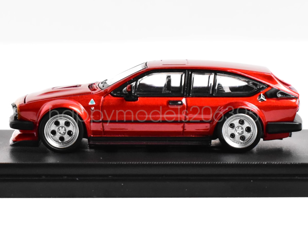 For RM 1:64 Scale Red GTV6 Widebody Hatchback Sports Diecast Metal Toy Model