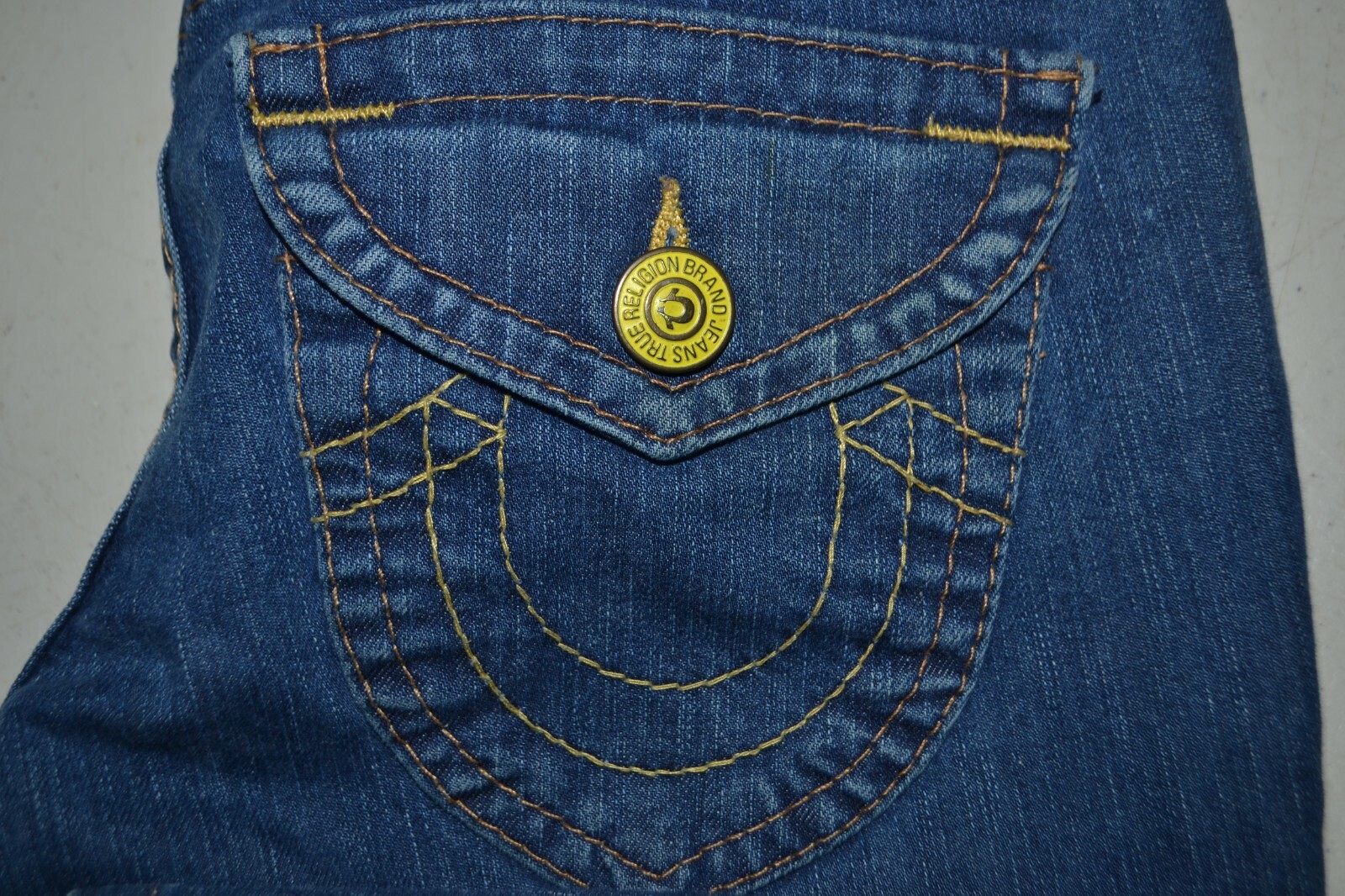 True Religion Women's Joey Flap Pocket Blue Denim Jeans Sz 26x31 thumbnail 2