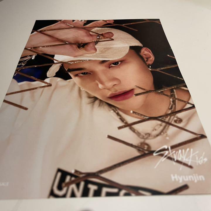 Stray Kids Hyunjin scars タワレコB賞 $_57.JPG?set_id=8800005007
