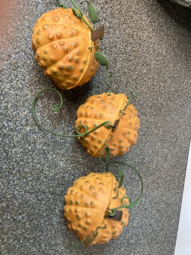 Set of 3 Metal Hanging Pumpkin Decor Orange Halloween Bell Sound Fall - Picture 7 of 7