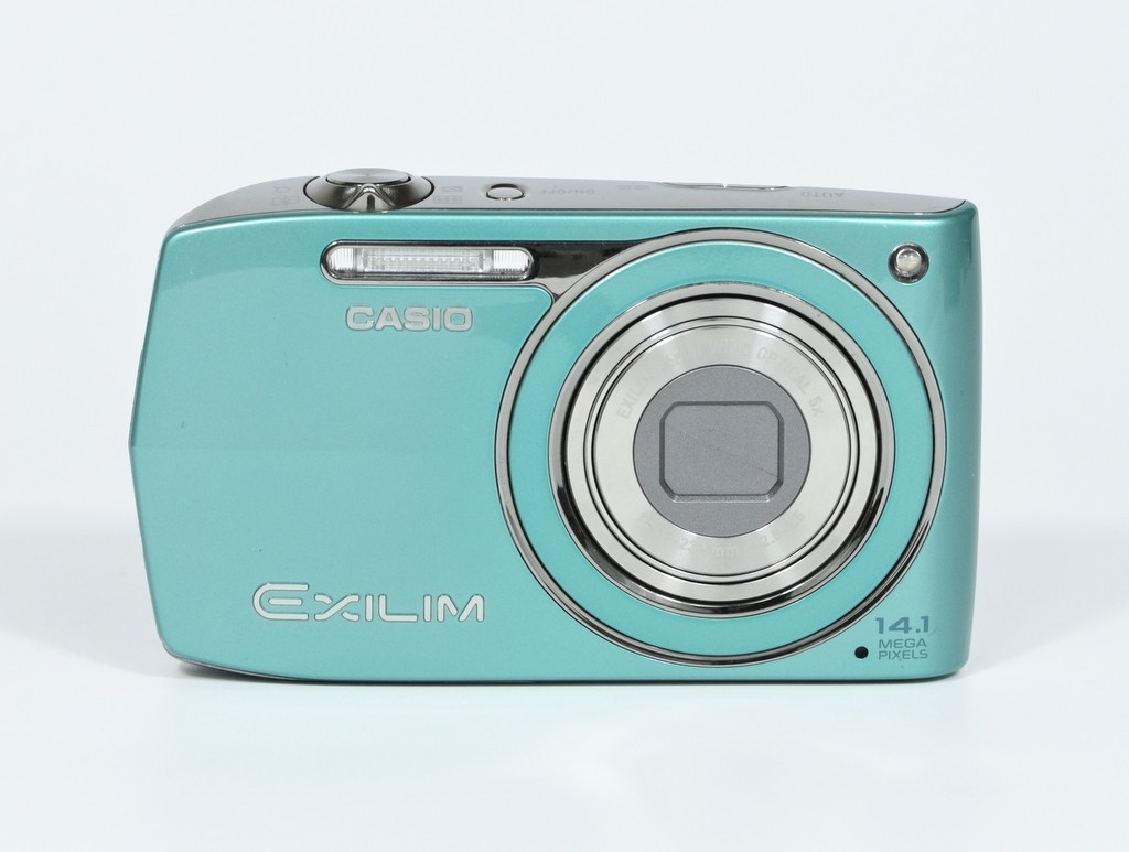 CASIO EXILIM EX-Z2300 Compact Digital Camera Blue w/SD card, case