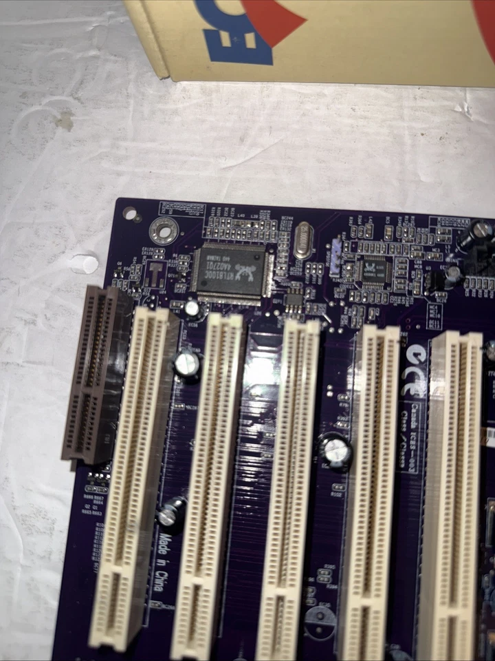 EliteGroup Computer Systems 848P-A, Socket 478, Placa madre Intel Foto 2 de 4