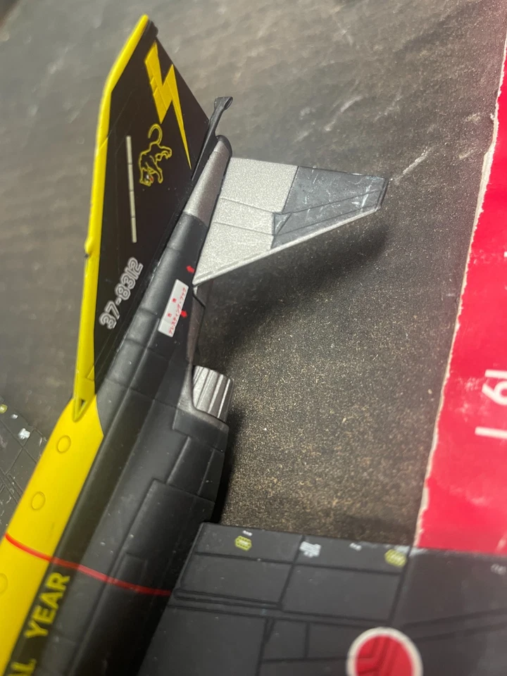 McDonnell Douglas F-4EJ Kai Phantom II fighter jet Diecast Aircraft Airplane - Image 4 of 4