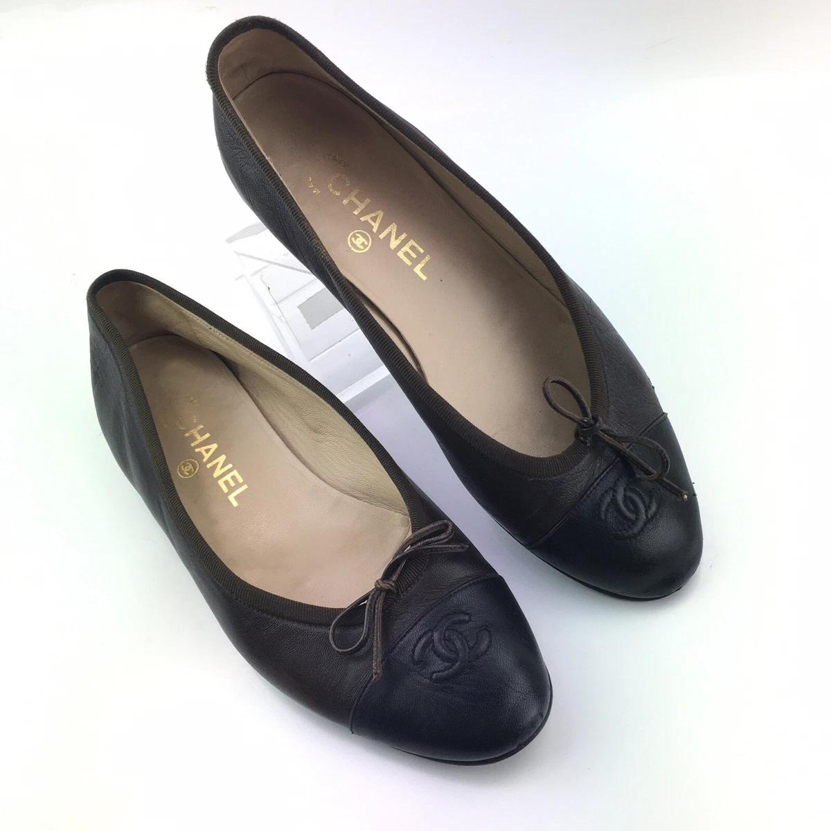 CHANEL Classic Brown Black Leather CC Cap Toe BALLET FLATS Size Euro 38.5 US 8