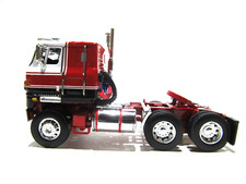 Dcp First Gear 164 Scale International Transtar Cabover Red Black White
