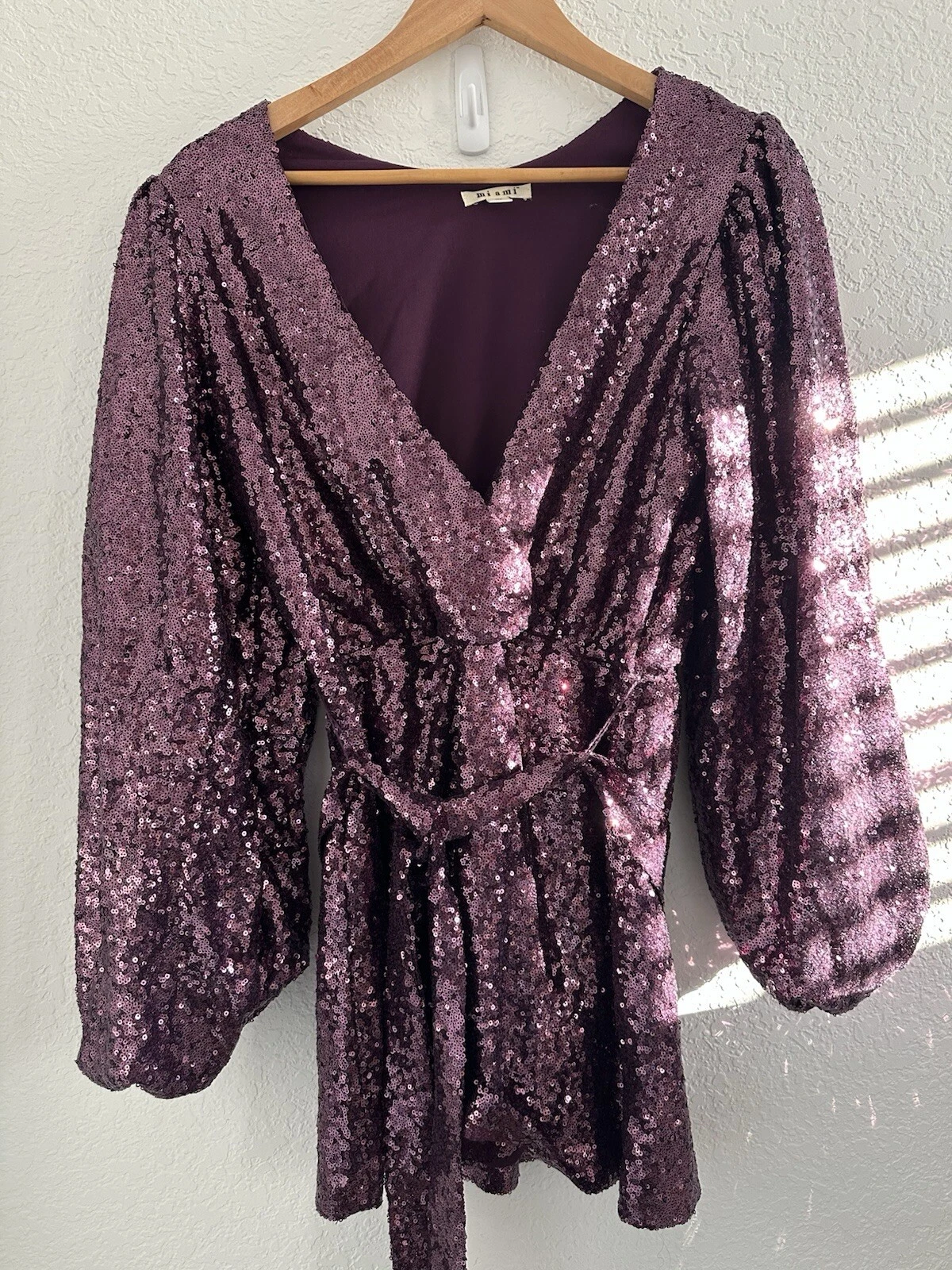 VALENTINO Mini abito Miami Aliah paillettes cravatta vita M viola collo alto Barbie fata * difetto