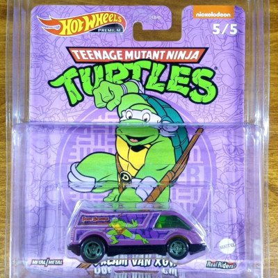 Hot Wheels Premium TMNT Teenage Mutant Ninja Turtles Dream Van XGW