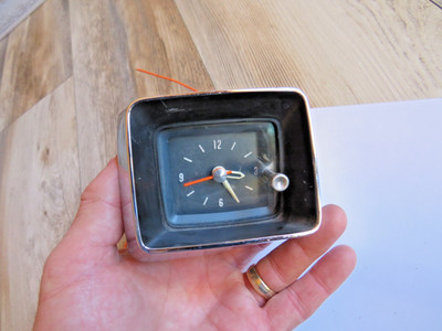 1966 Pontiac Catalina Bonneville Dash Clock Nice OS2
