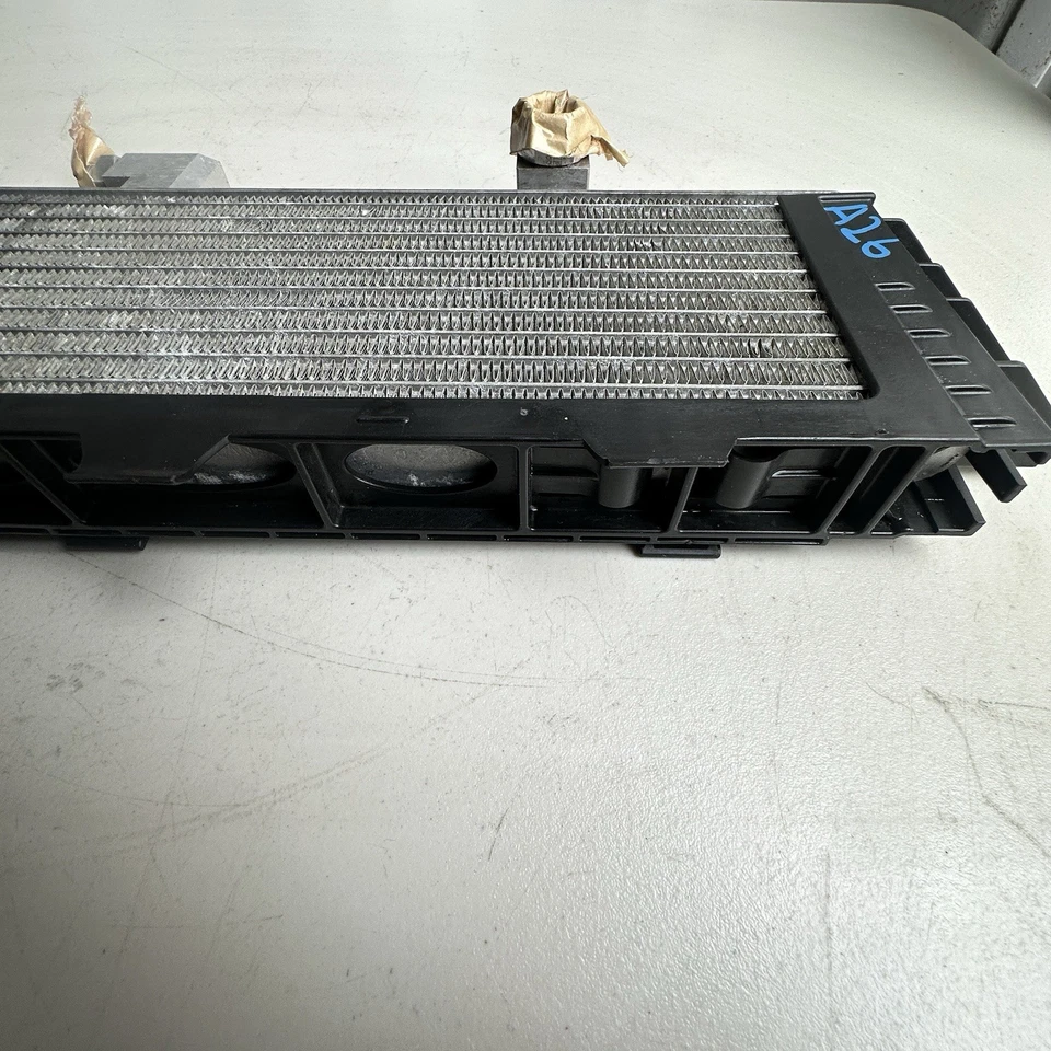 Refrigerador auxiliar de transmisión Chevy Corvette 2014-2019 6,2 L usado OEM Foto 3 de 4