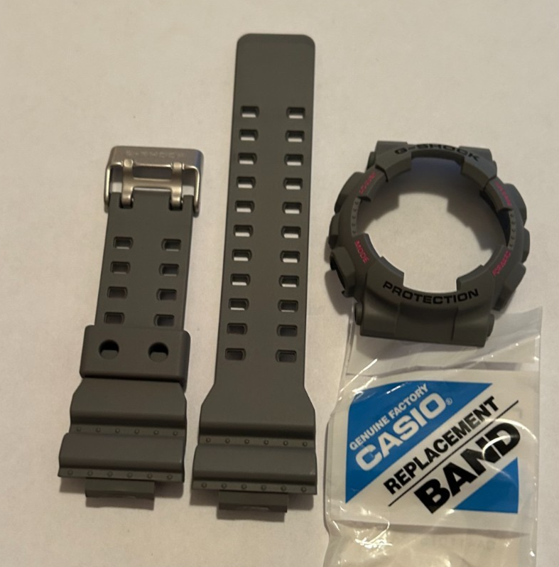 Casio G-SHOCK  BAND GA-110TS-8A4  Rubber  STRAP AND BEZEL GA-110TS-8 GRAY GA-110