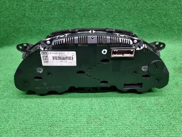 Audi A5 TFSI Quattro 2010 grupos de instrumentos 8T0 920 931 C Foto 2 de 4