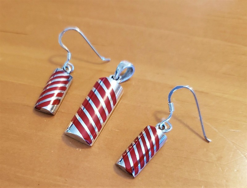 NEW STERLING SILVER 925 BOLD RED ENAMEL STRIPE SMALL PENDANT & DROP EARRING SET