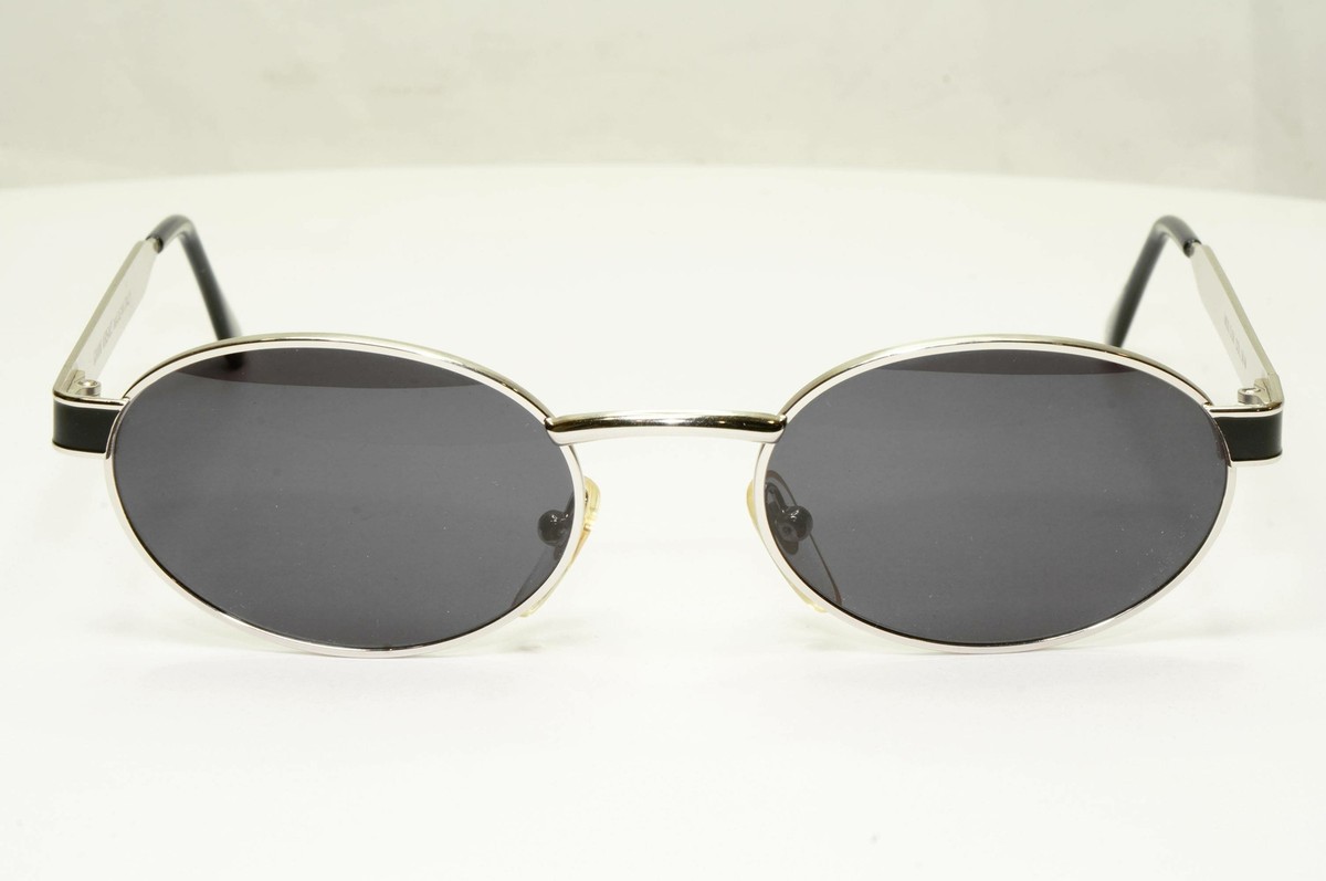 Gianni Versace 1996 Vintage Silver Black Oval Metal Sunglasses MOD