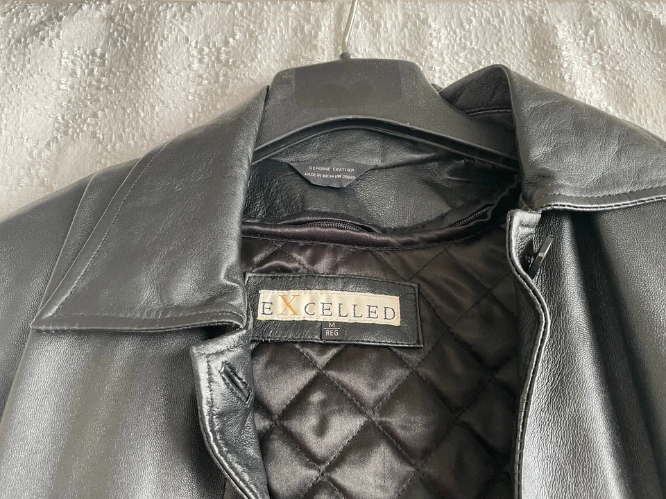 Womens Soft Black Leather Button Down Belted Jacket Car Coat Quilted Liner NICE - Image 2 of 4