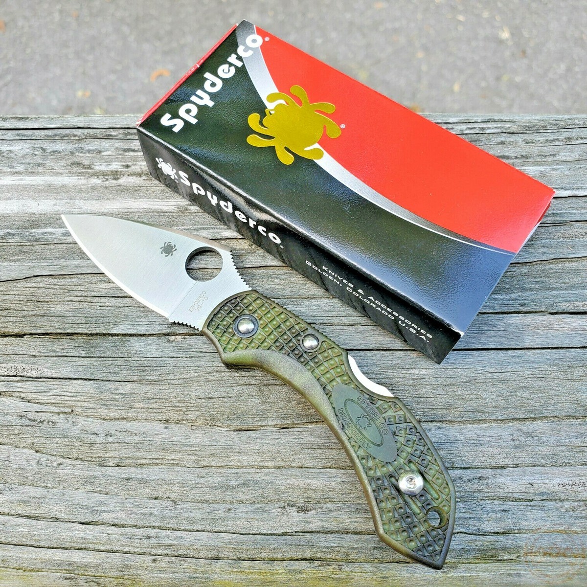 Spyderco Lockback Folding Knife 2.25