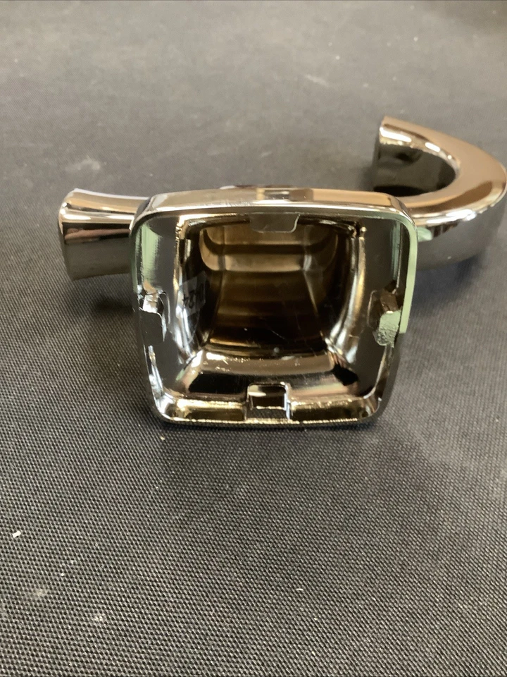 Gancho para bata American Standard níquel pulido. 7353210.013 F9 Foto 4 de 4