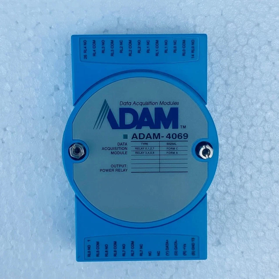 Advantech ADAM-4069 8ch Power Relay - Image 2 of 4