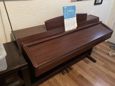 2005 Yamaha Clavinova CLP-230/240 Digital Piano With Owners Manual