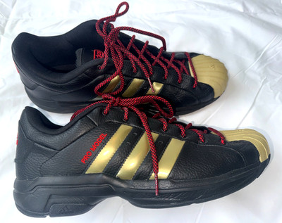Men's Adidas FX7101 Pro Model 2G Low  Chinese New Year  Shoes Size 11.5