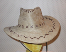 Western Cowboy Hat for Unisex Wide Brim Faux Suede Leather Trim w/Bull Imprint