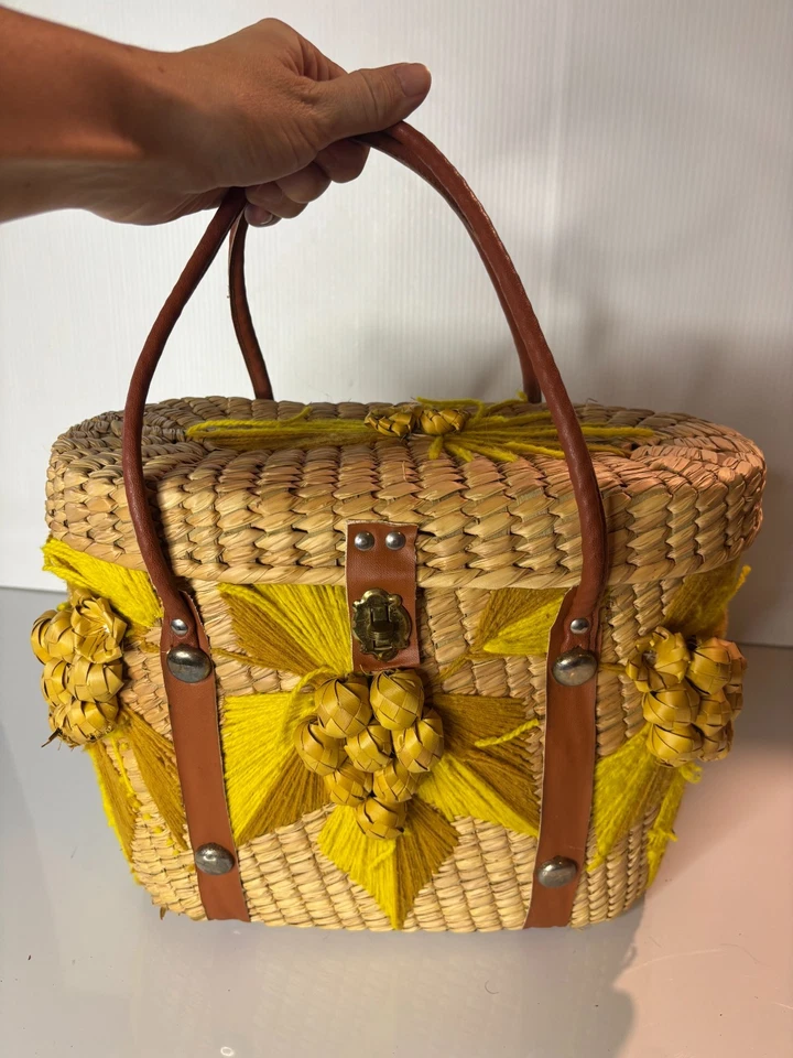Vintage 1960s 1970s Wicker Leather Straw Hippy Boho Handbag Basket Yellow Floral - Image 3 of 4