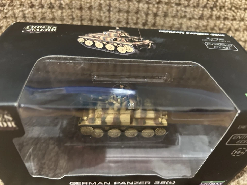 Unimax Forces of Valor 1:72 Panzer 38(t), Ukraine 1944, No. 85107 - Image 2 of 4