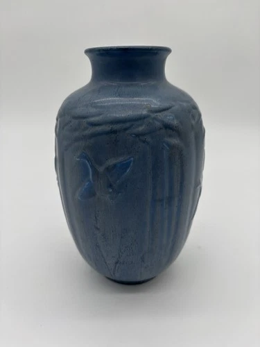 VINTAGE 1937 ROOKWOOD #6551 BLUE “Flying Birds” Ducks & Trees Vase M