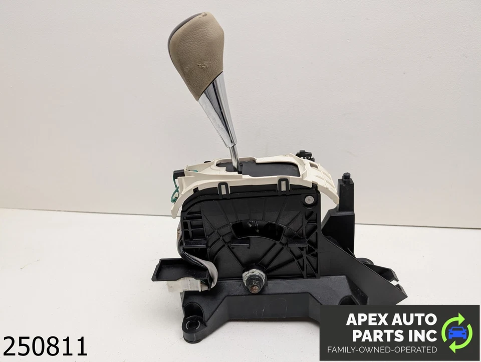 OEM 2008-2010 Toyota Avalon 3.5L Automatic Gear Shifter Shift Selector Knob - Image 4 of 4