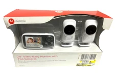 Motorola MBP483-2 / Baby Video Monitor w/ 2 Cameras, Digital Zoom, Two Way Audio