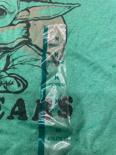 Star Wars Yoda T-Shirt "I am all Ears" Grahic T-Shirt- New with Tags Size M - Picture 2 of 5