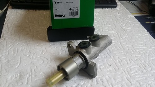 POMPA FRENI BMW 518/525/TD/ 520 LUCAS PML 239 CODICE TRW 34311162039 - Imagen 2 de 2