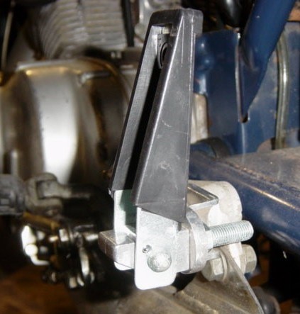 Honda CB77 CB72 CafeQuality C-Clip ReLubeable Rear Folding Foot Peg Footpegs NOS - Picture 4 of 5