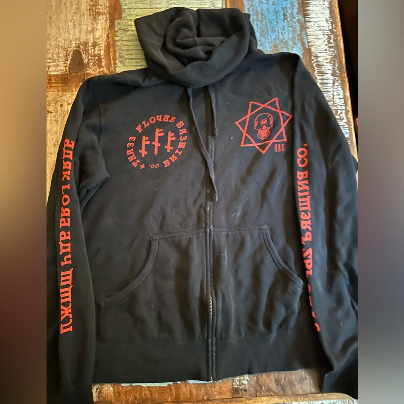 Picture 1 of 3