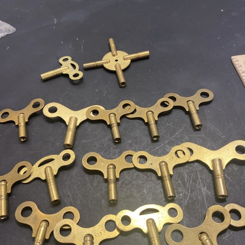 17 Key Clockwork Key for Tin Toys, Toy Trains, Vehicles, Watches, LD 7 - Picture 9 of 9