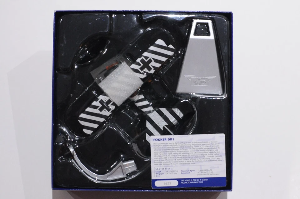 CORGI FOKKER DR1 LTN. HANS KIRSCHSTEIN JASTA 6 CAPPY 1918 SCALE 1:18 LIMITED EDI - Image 3 of 4