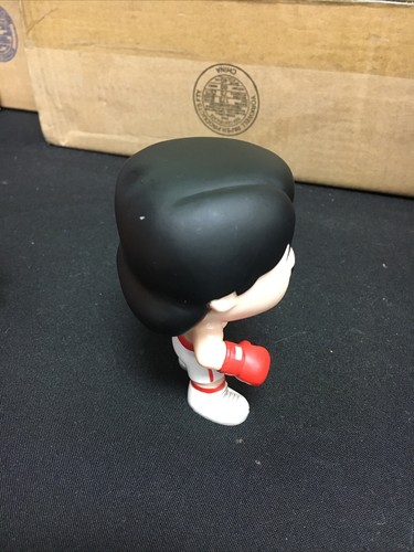 Loose Rocky Balboa funko pop #18 Vaulted Rare! - Picture 3 of 12