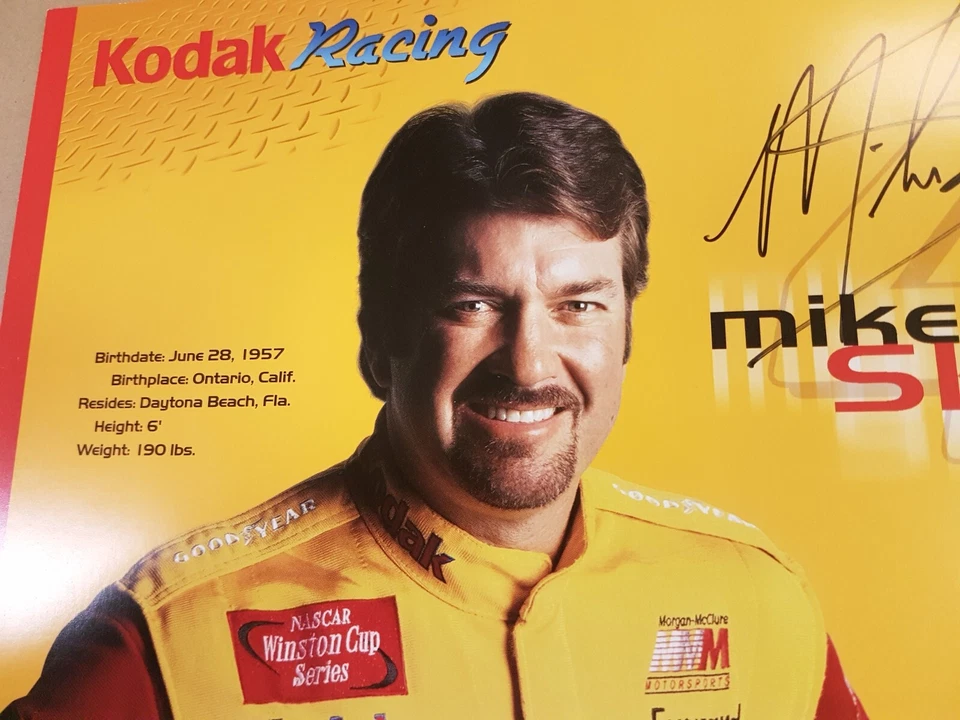 Foto autógrafa firmada por Mike Skinner 8x10 carreras deportivas Foto 3 de 4