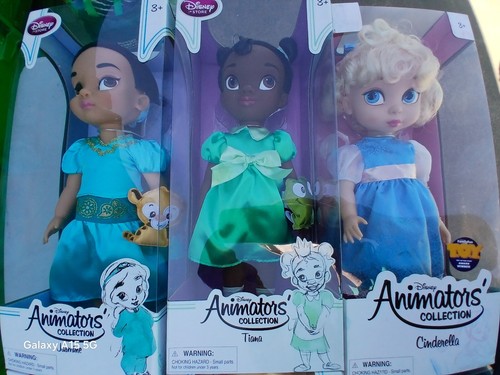 Disney Animators' Collection 16" Dolls - Picture 6 of 12