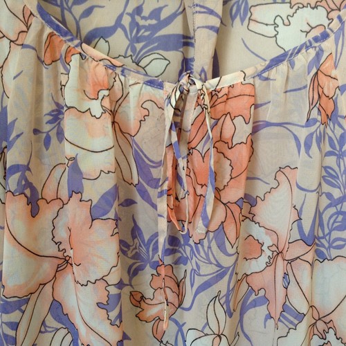 Lovely Ladies WALLIS FLORAL Top size 14-16 - Picture 3 of 13
