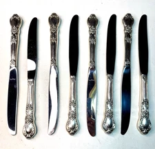 1847 Rogers Bros Heritage Set of 8 Dinner Knives Silverplate Silverware Flatware