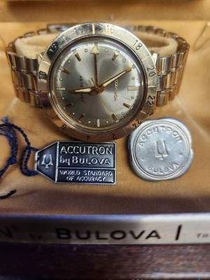 Vintage 1967, 38mm, 14K Gold Bezel, Bulova 214 Accutron GMT Astronaut, working