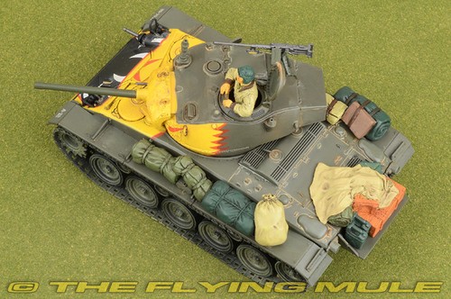 Forces of Valor 1:32 M24 Chaffee US Army 79th Tank Btn w/1 Figure - Picture 7 of 8