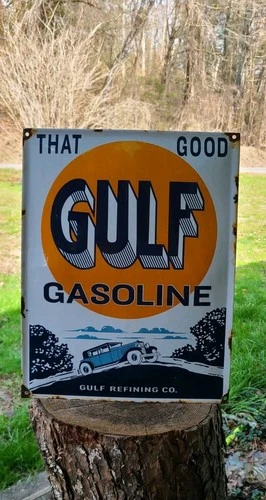 Good Gulf Gasoline motor oil vintage gas pump porcelain sign