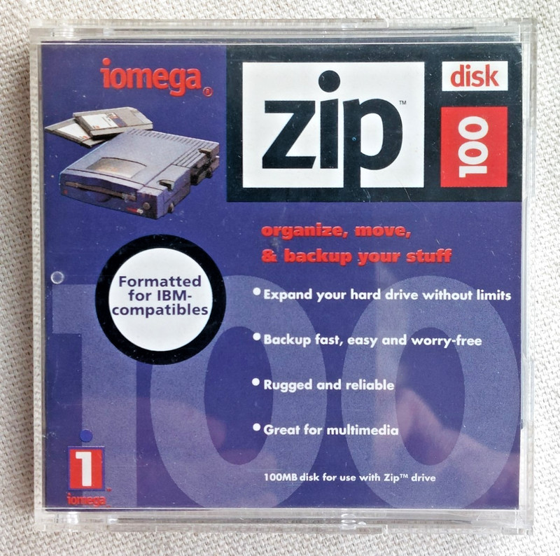 Lot of 7 Iomega Zip 100 Disks, 100MB, PC Formatted, with case