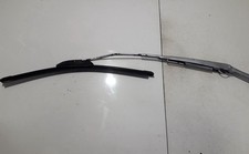 Hyundai Elantra 2002 Wiper Blade XDRA1309, Genuine FR823866-99