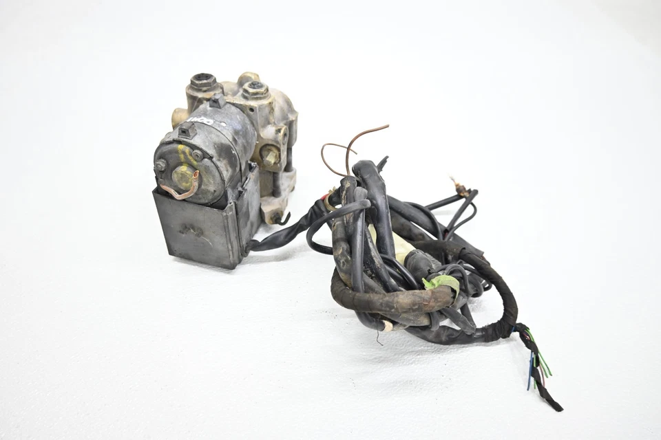 ⭐ 84-88 Bmw E28 Serie 5 Abs Antibloqueo Bomba de Freno Controlador Módulo Hidro Fabricante Original Foto 2 de 4